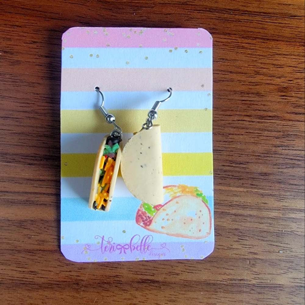 ✨️Brand new! Hand made taco earings
